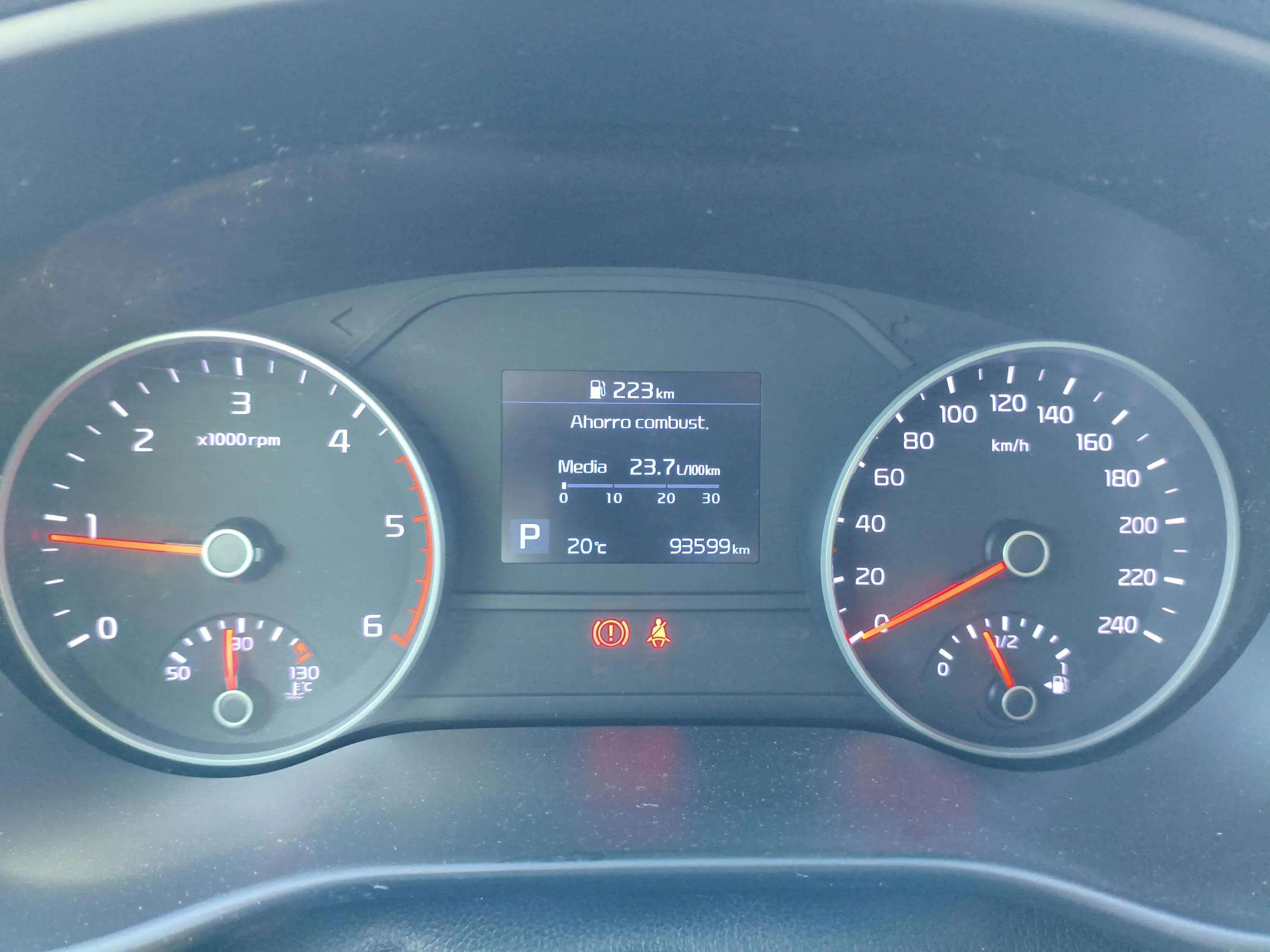 Kia Sportage 1.6 CRDi Business DCT 4x2 - foto 14