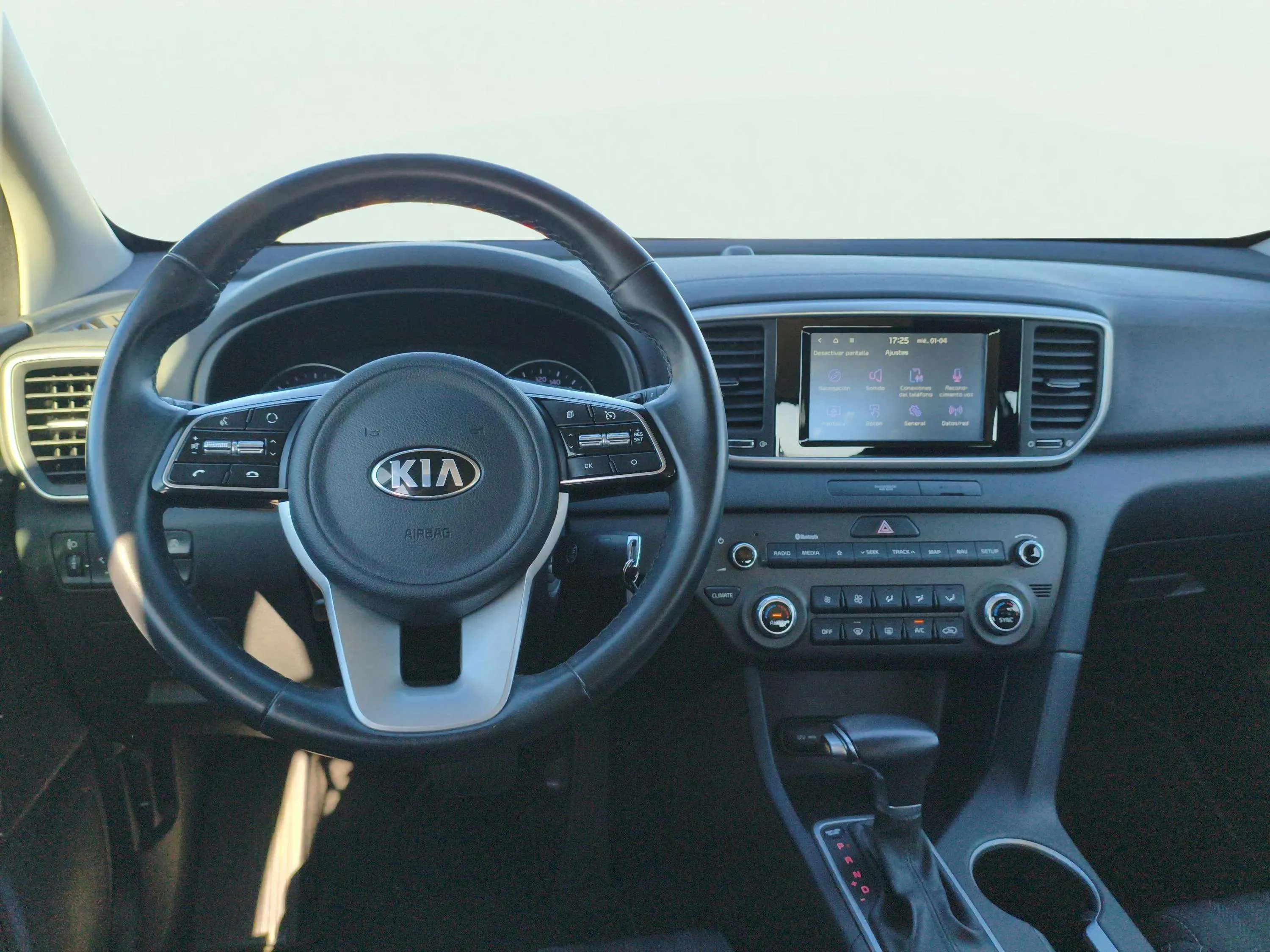 Kia Sportage 1.6 CRDi Business DCT 4x2 - foto 10