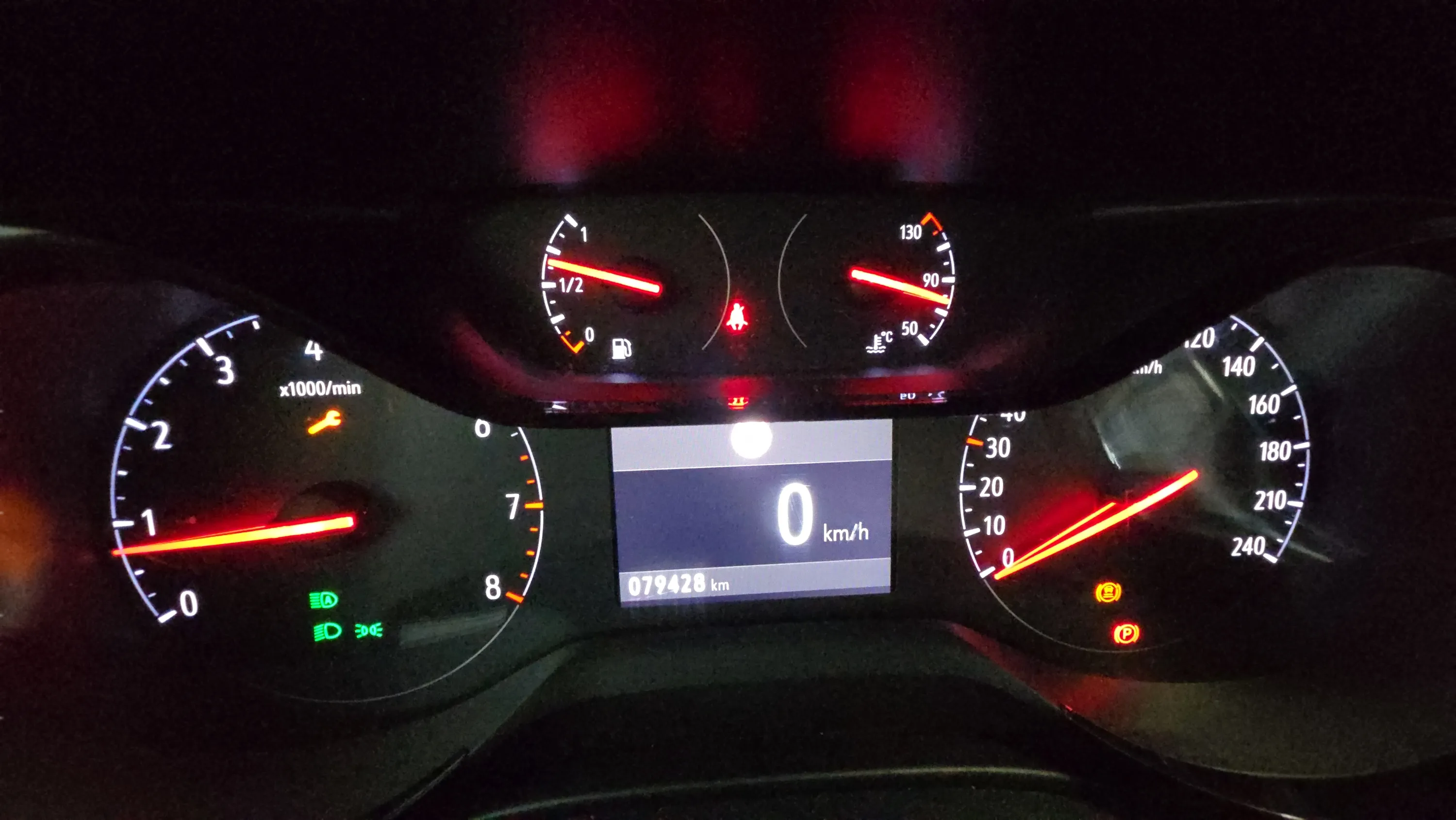 Opel Corsa 1.2T XHL Edition - foto 11