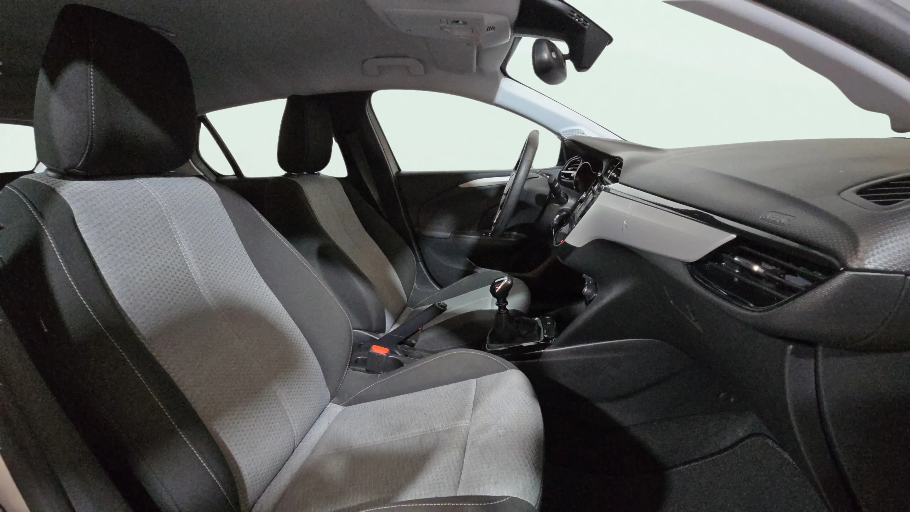Opel Corsa 1.2T XHL Edition - foto 12