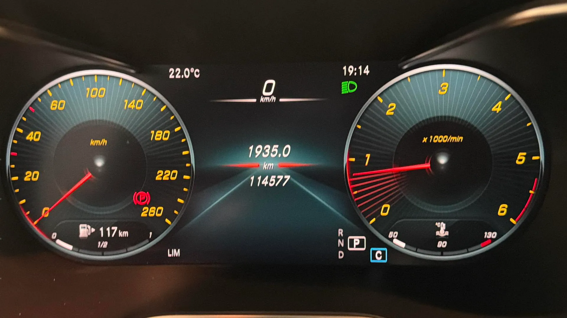 Mercedes-Benz GLC 200 d 4MATIC - foto 17