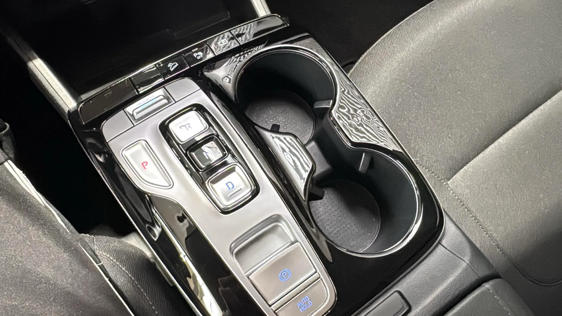 Hyundai Tucson 1.6 T-GDi HEV Maxx - foto 19