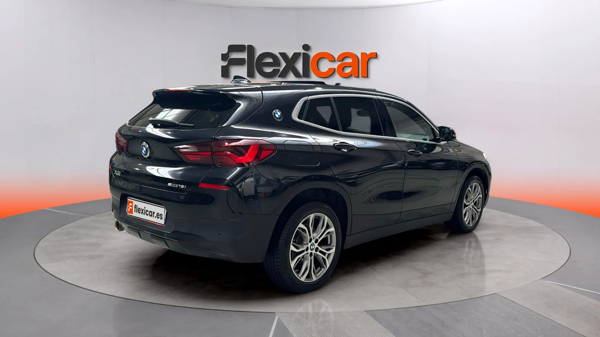 BMW X2 sDrive18i - foto 7