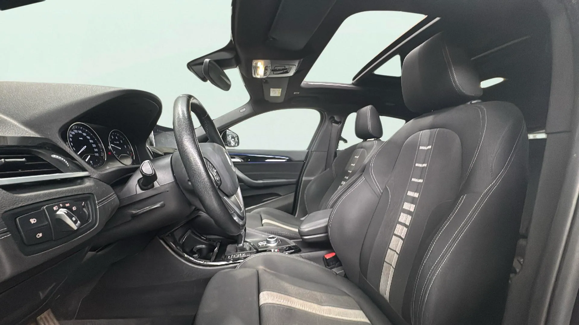 BMW X2 sDrive18i - foto 9