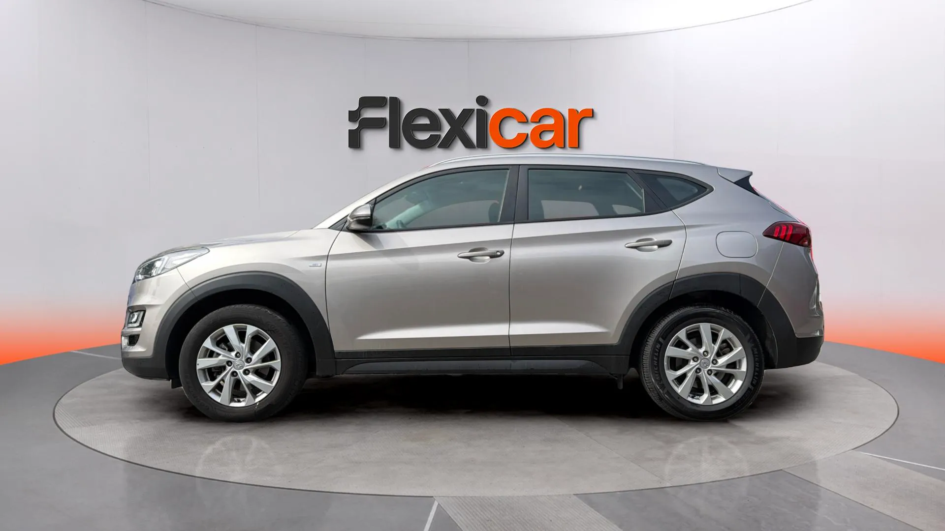 Hyundai Tucson 1.6 CRDi 48V Klass 4x2 - foto 4