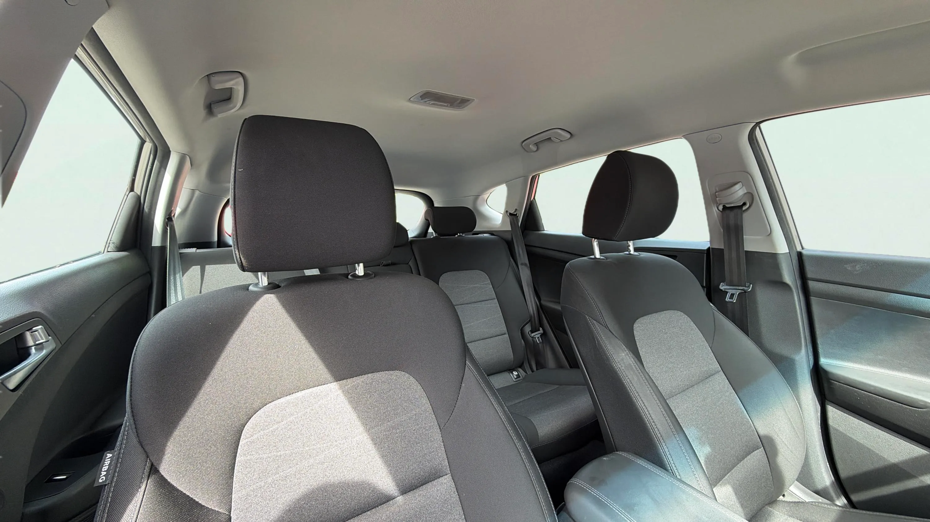 Hyundai Tucson 1.6 CRDi 48V Klass 4x2 - foto 30