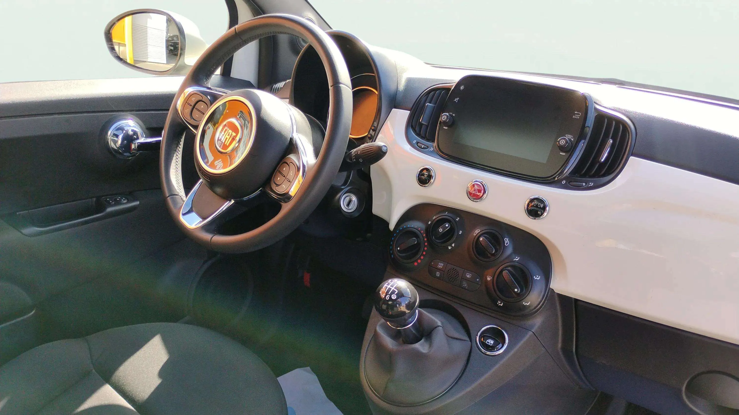 Fiat 500 Monotrim 1.0 Hybrid - foto 8