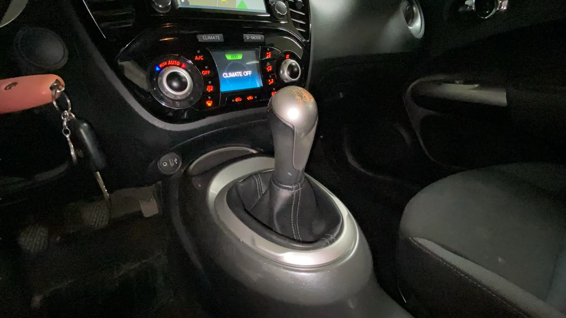 Nissan Juke G E6D-Temp Acenta - foto 23