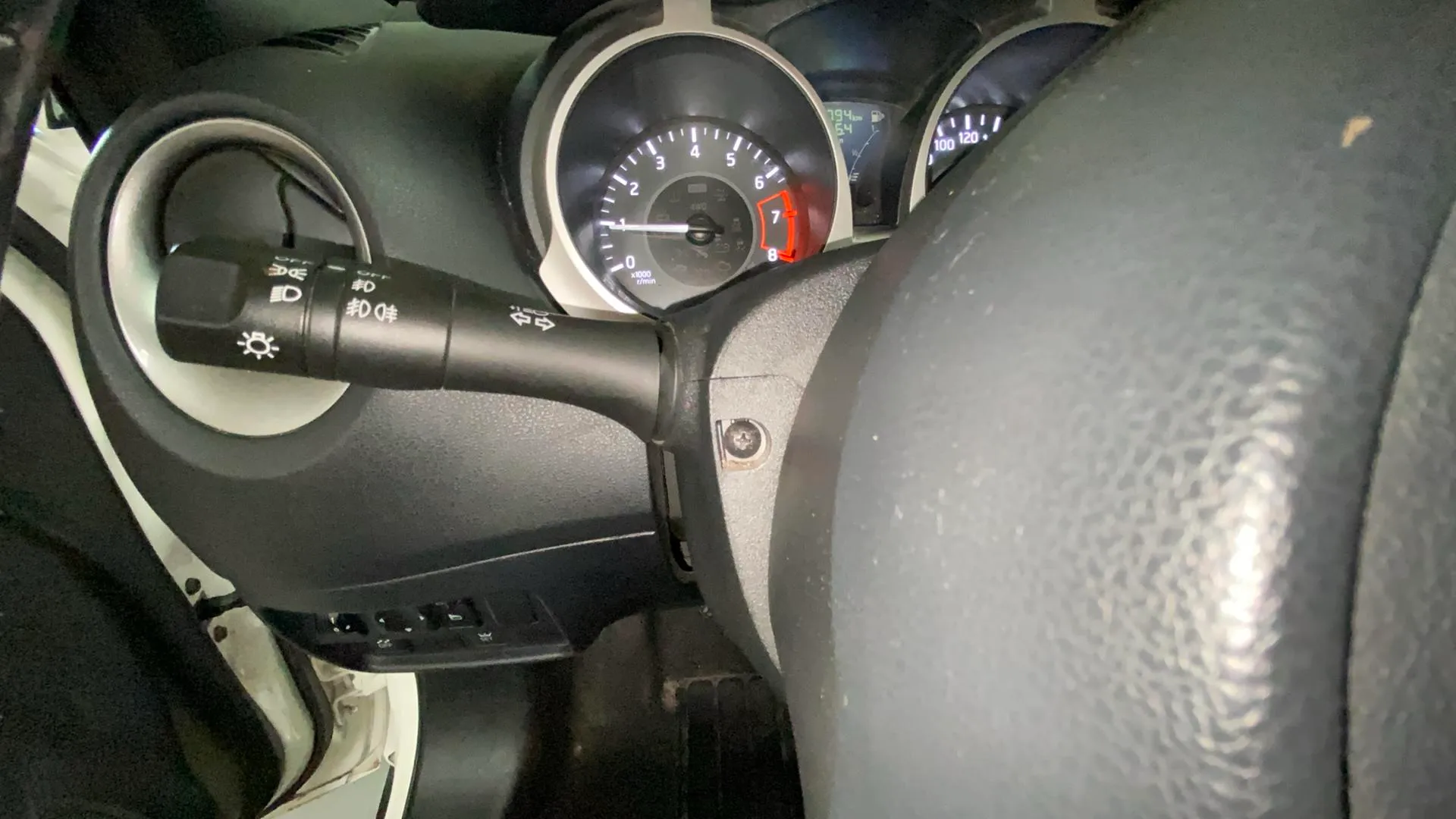 Nissan Juke G E6D-Temp Acenta - foto 15