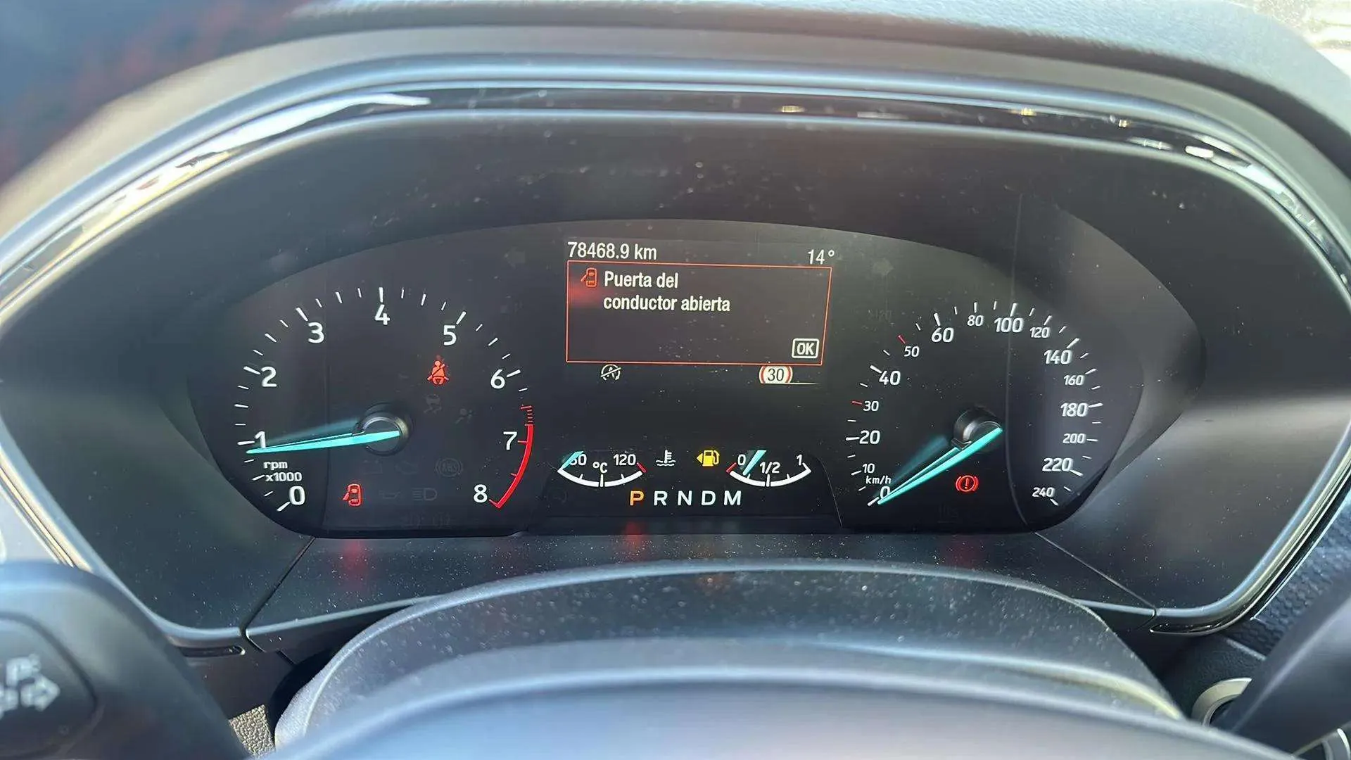 Ford Focus 1.0 EcoBoost ST-Line - foto 12