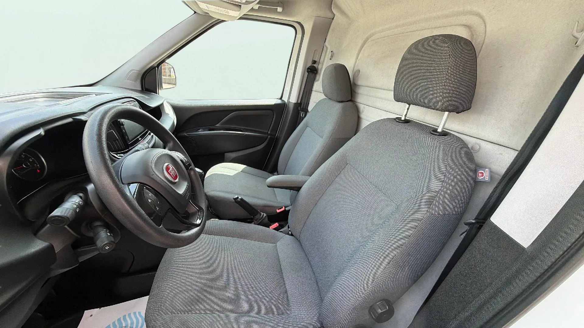 Fiat Doblò Cargo Base 1.6 Mjet - foto 17