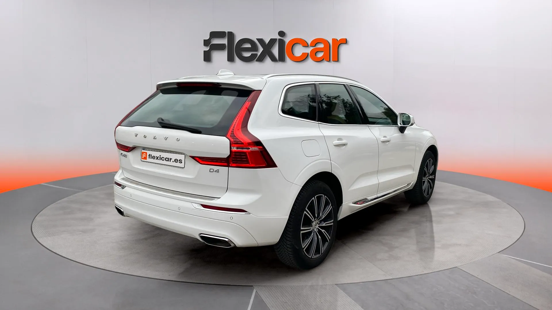 Volvo XC60 2.0 D4 AWD Inscription - foto 6