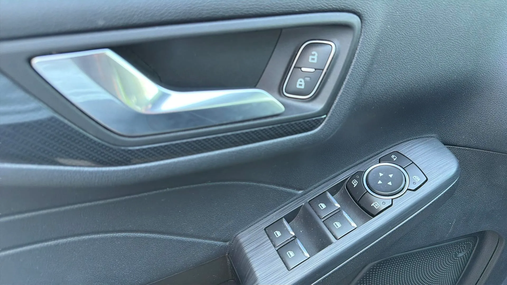 Ford Kuga ST-Line 1.5 EcoBlue - foto 20