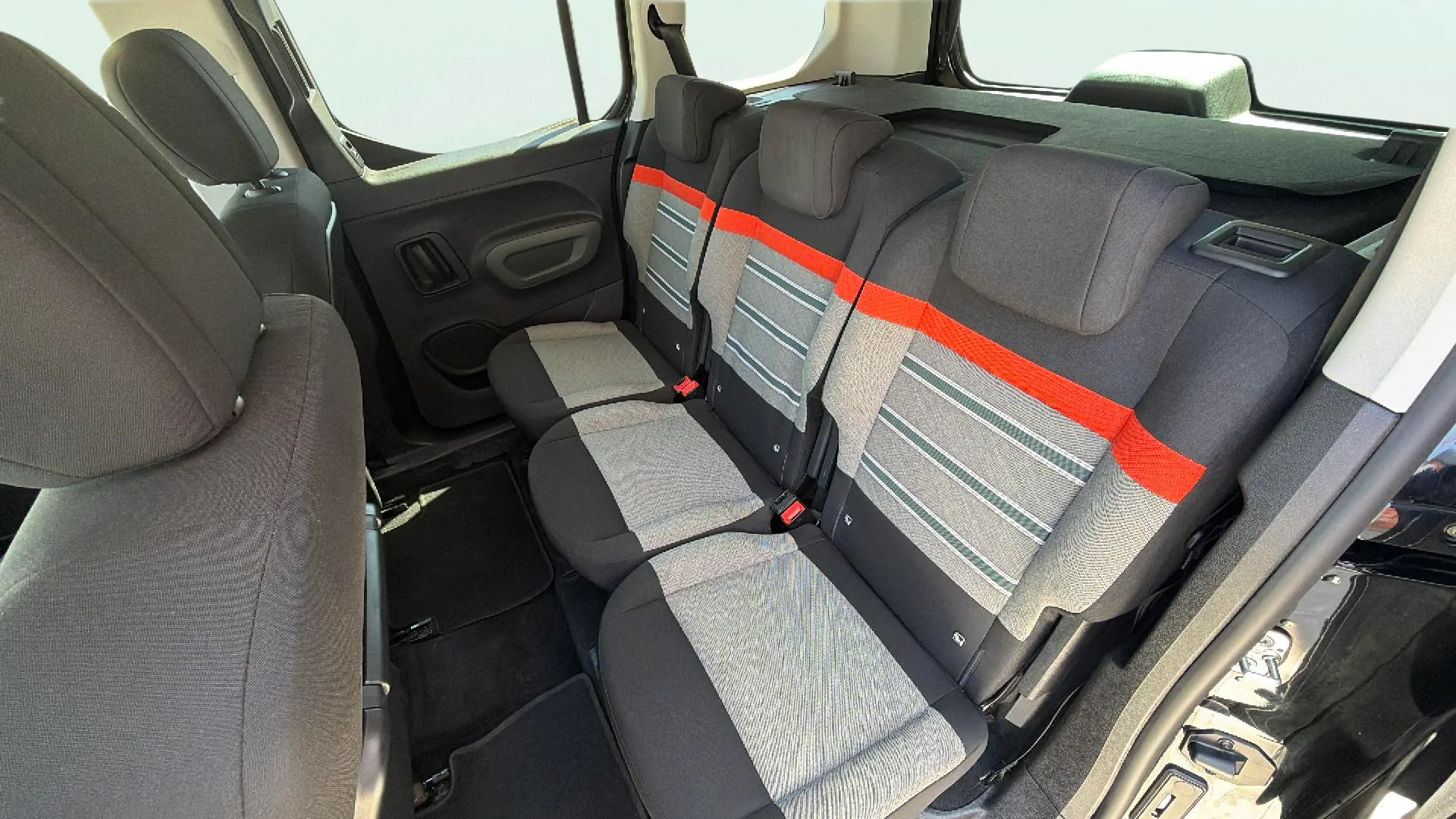 Citroën Berlingo Talla M BlueHDi 130 Shine - foto 11
