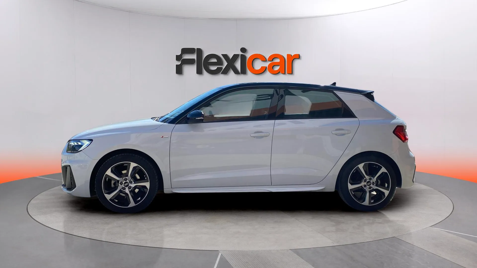 Audi A1 Sportback Adrenalin 30 TFSI - foto 7