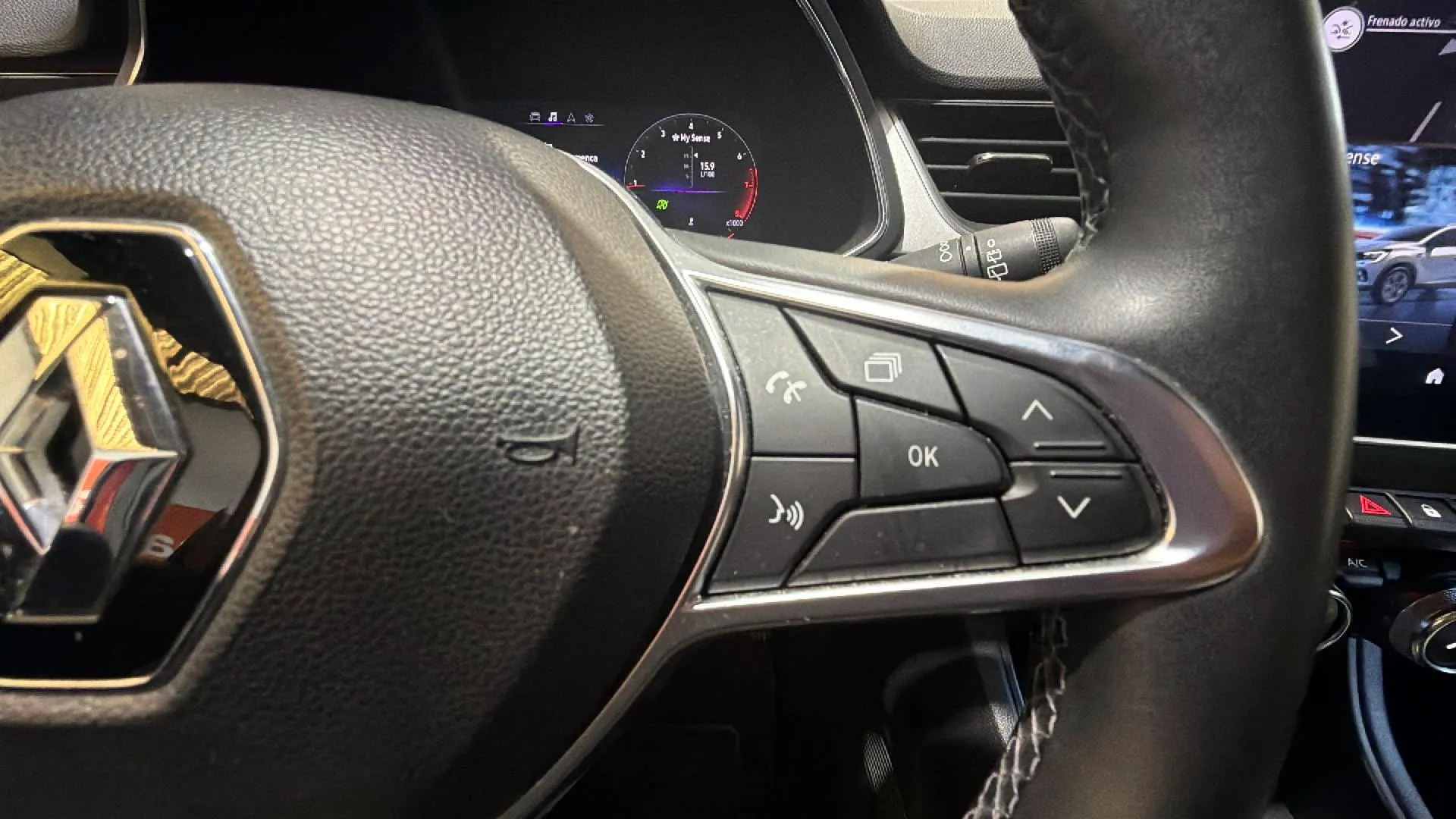 Renault Captur techno TCe - foto 12