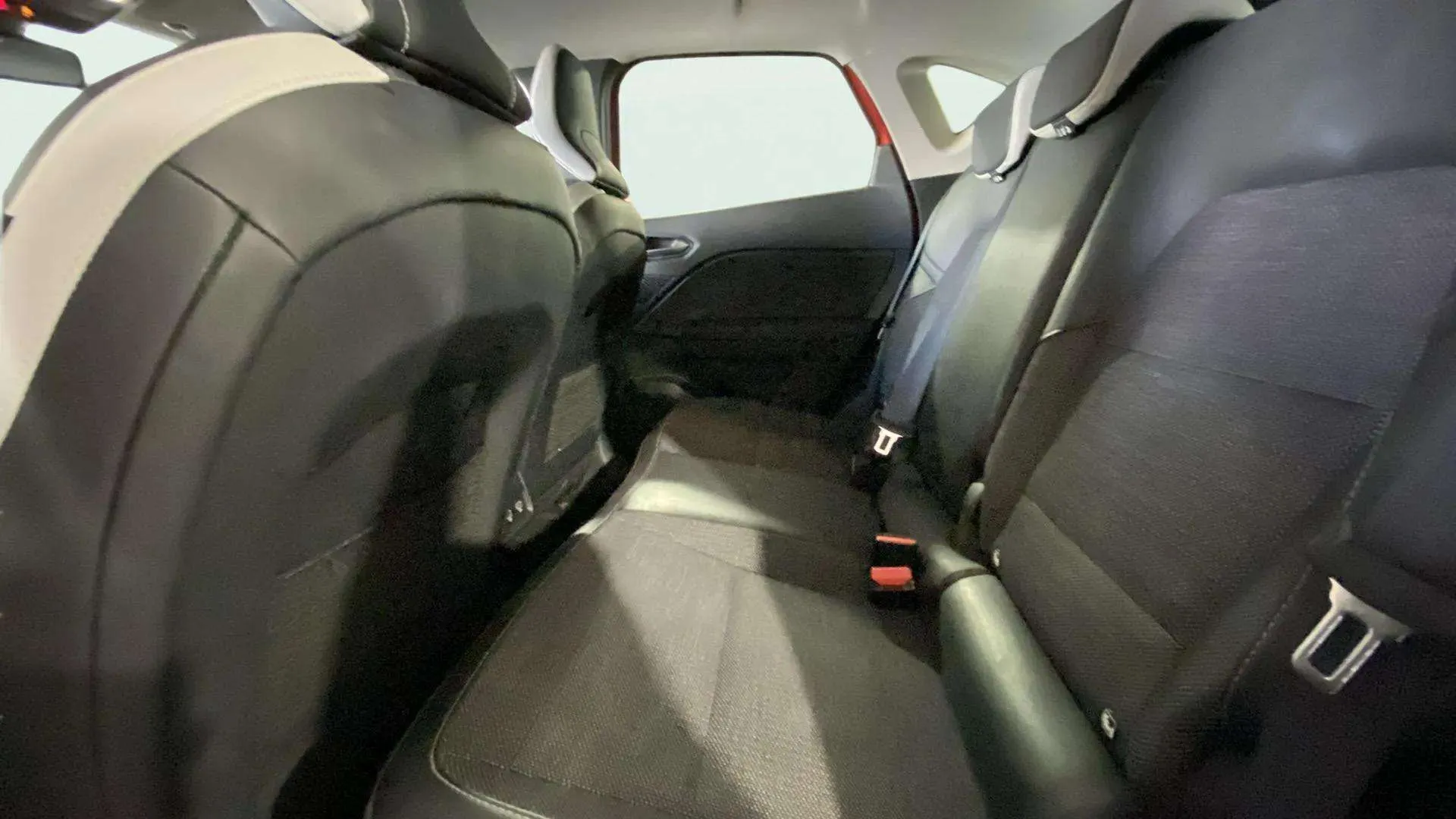 Renault Captur techno TCe - foto 13