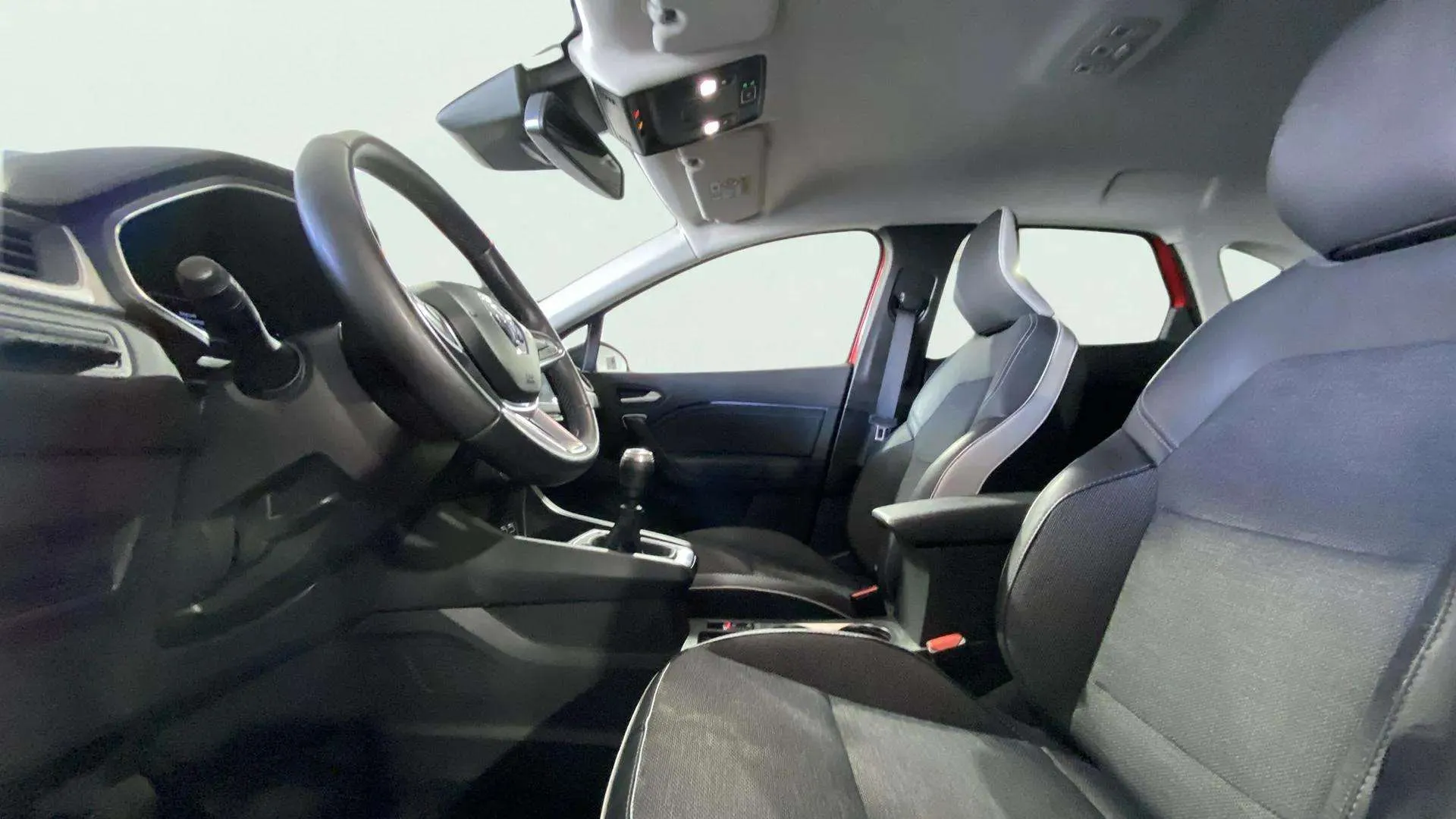 Renault Captur techno TCe - foto 11