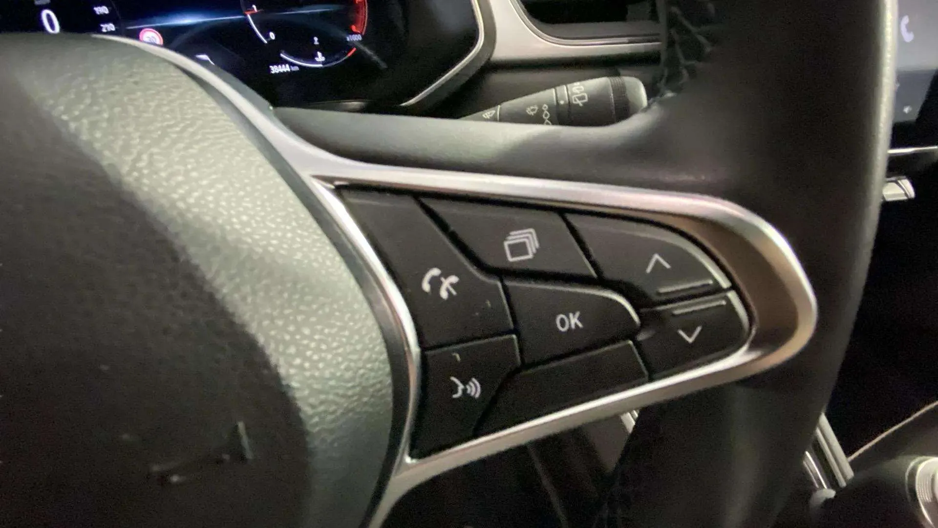 Renault Captur techno TCe - foto 16