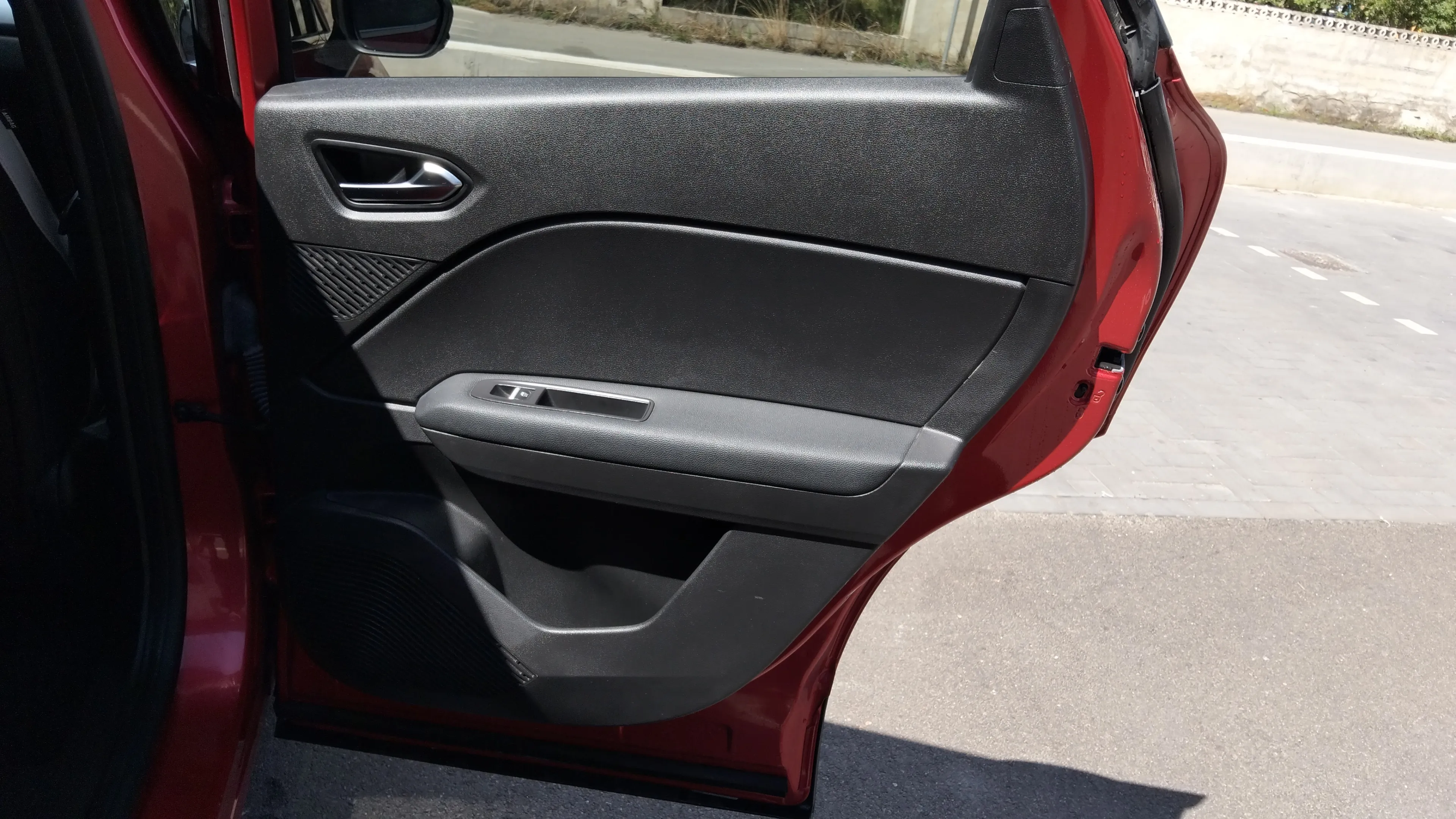 Renault Captur techno TCe - foto 16