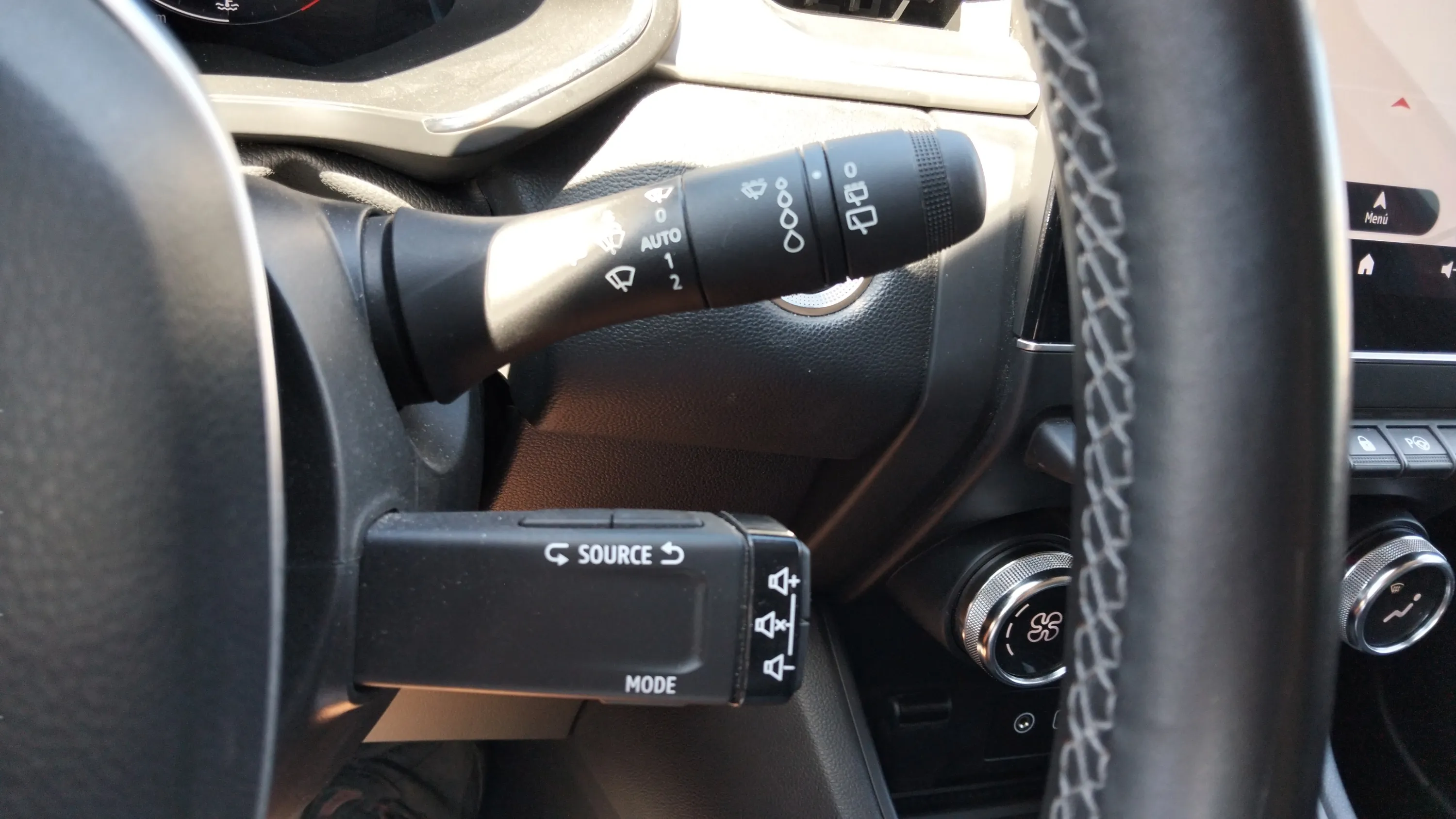 Renault Captur techno TCe - foto 26