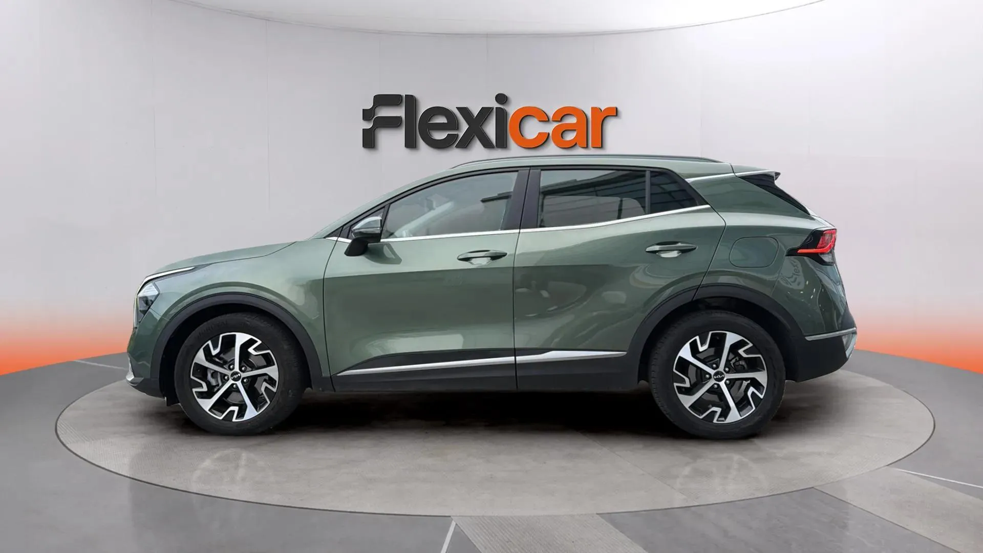 Kia Sportage 1.6 T-GDi Concept 4x2 - foto 4