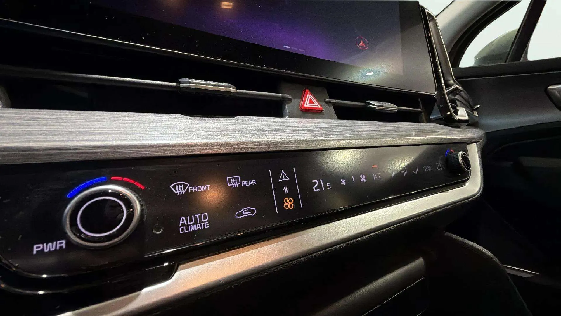 Kia Sportage 1.6 T-GDi Concept 4x2 - foto 23