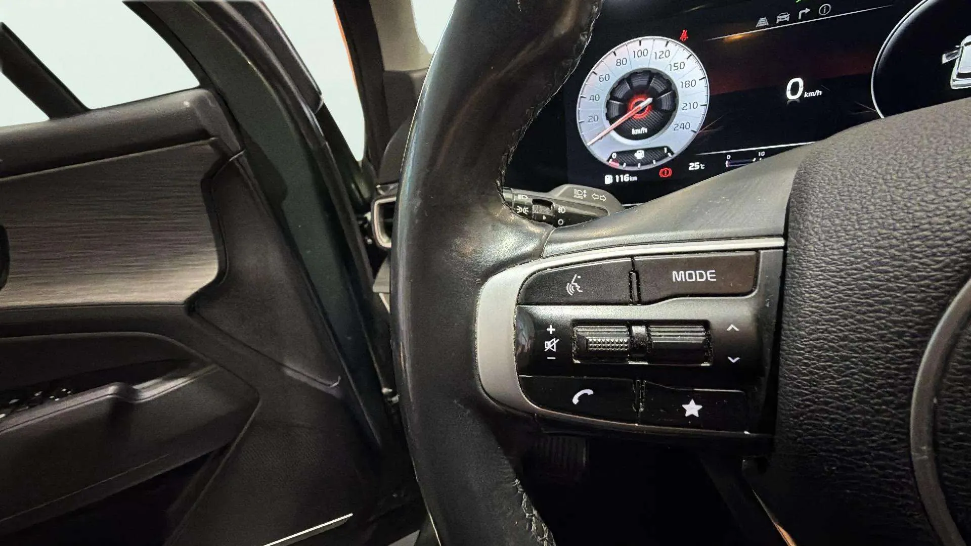 Kia Sportage 1.6 T-GDi Concept 4x2 - foto 16