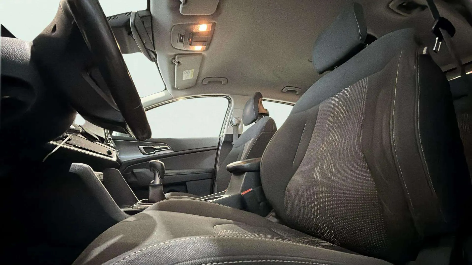 Kia Sportage 1.6 T-GDi Concept 4x2 - foto 10