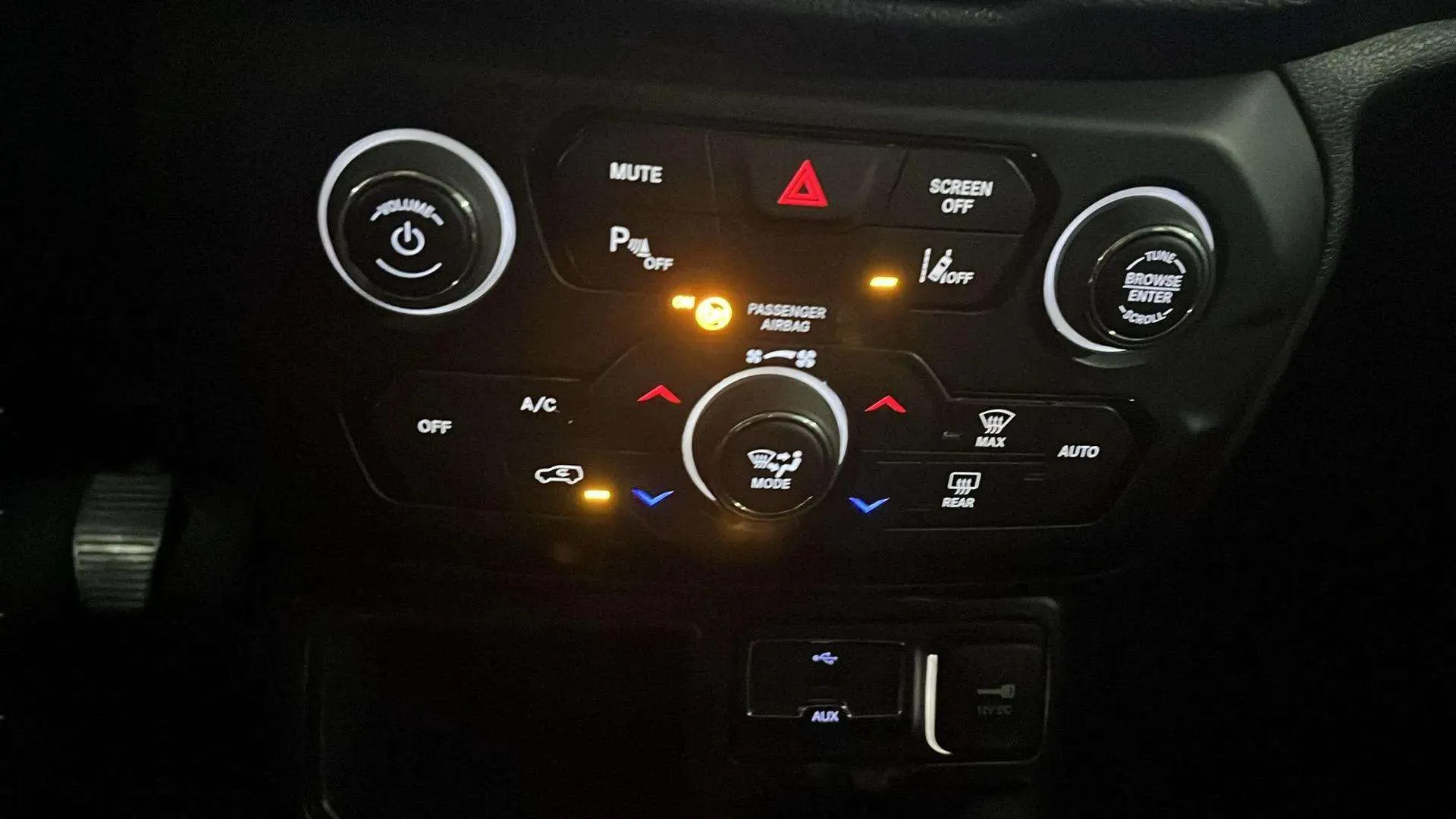 Jeep Renegade Longitude 1.0G 4x2 - foto 19