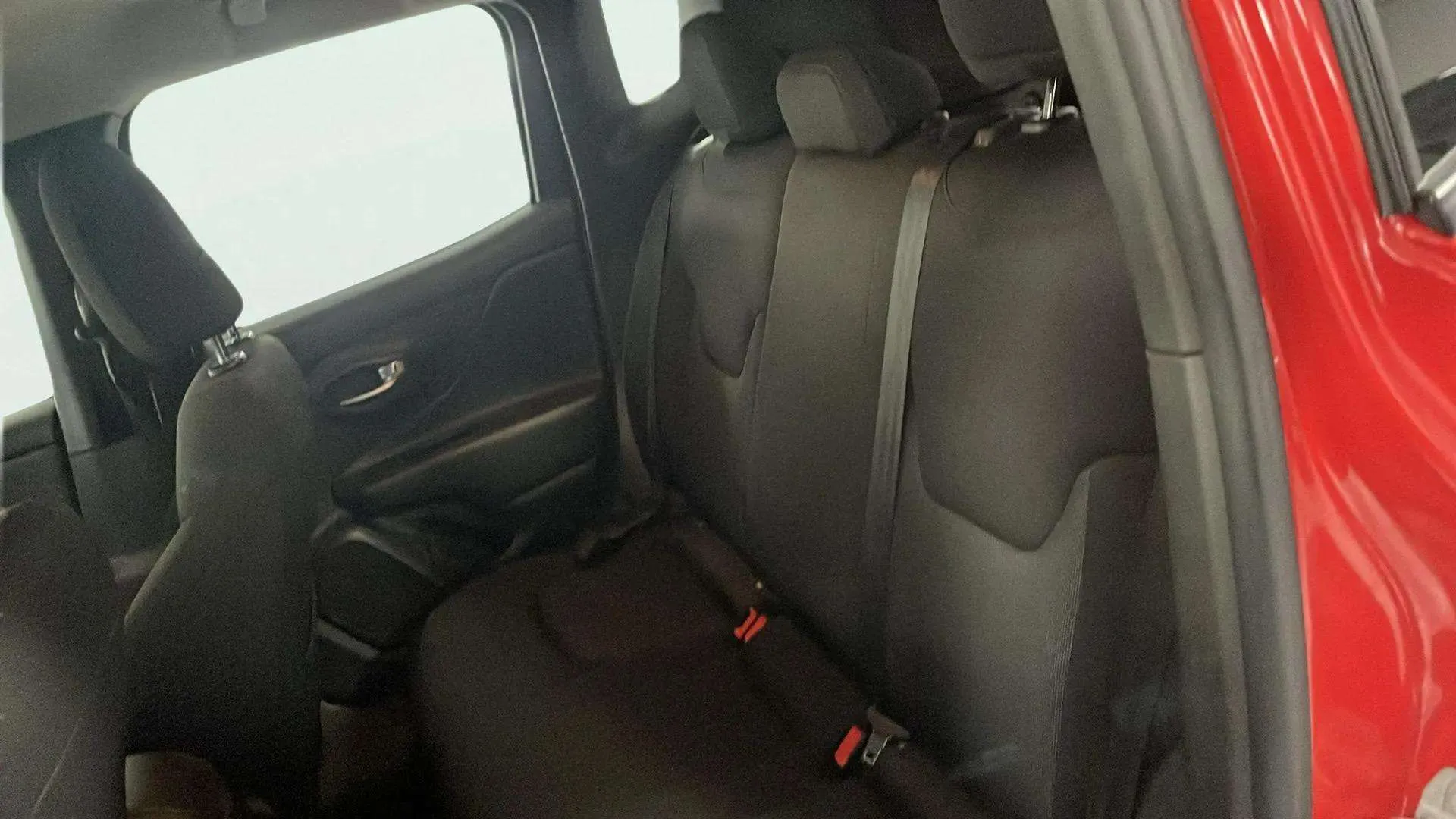Jeep Renegade Longitude 1.0G 4x2 - foto 24
