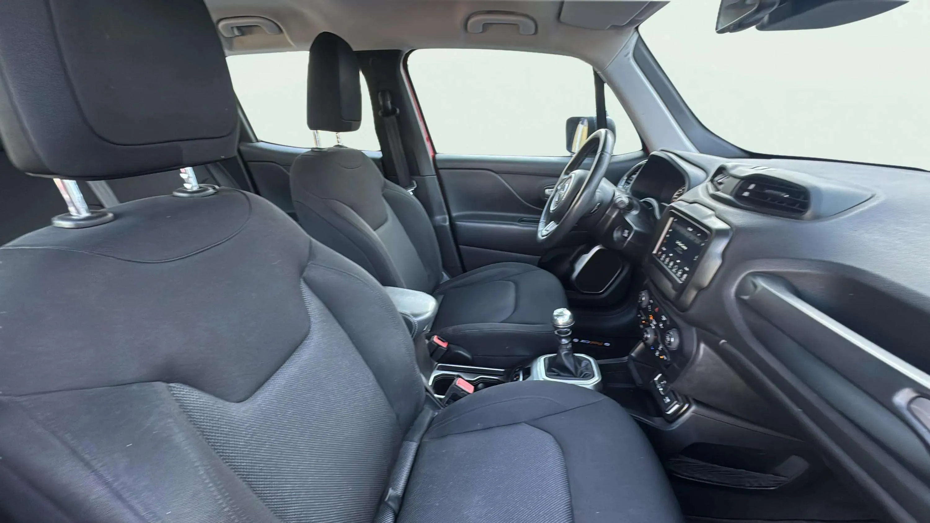 Jeep Renegade Longitude 1.0G 4x2 - foto 20