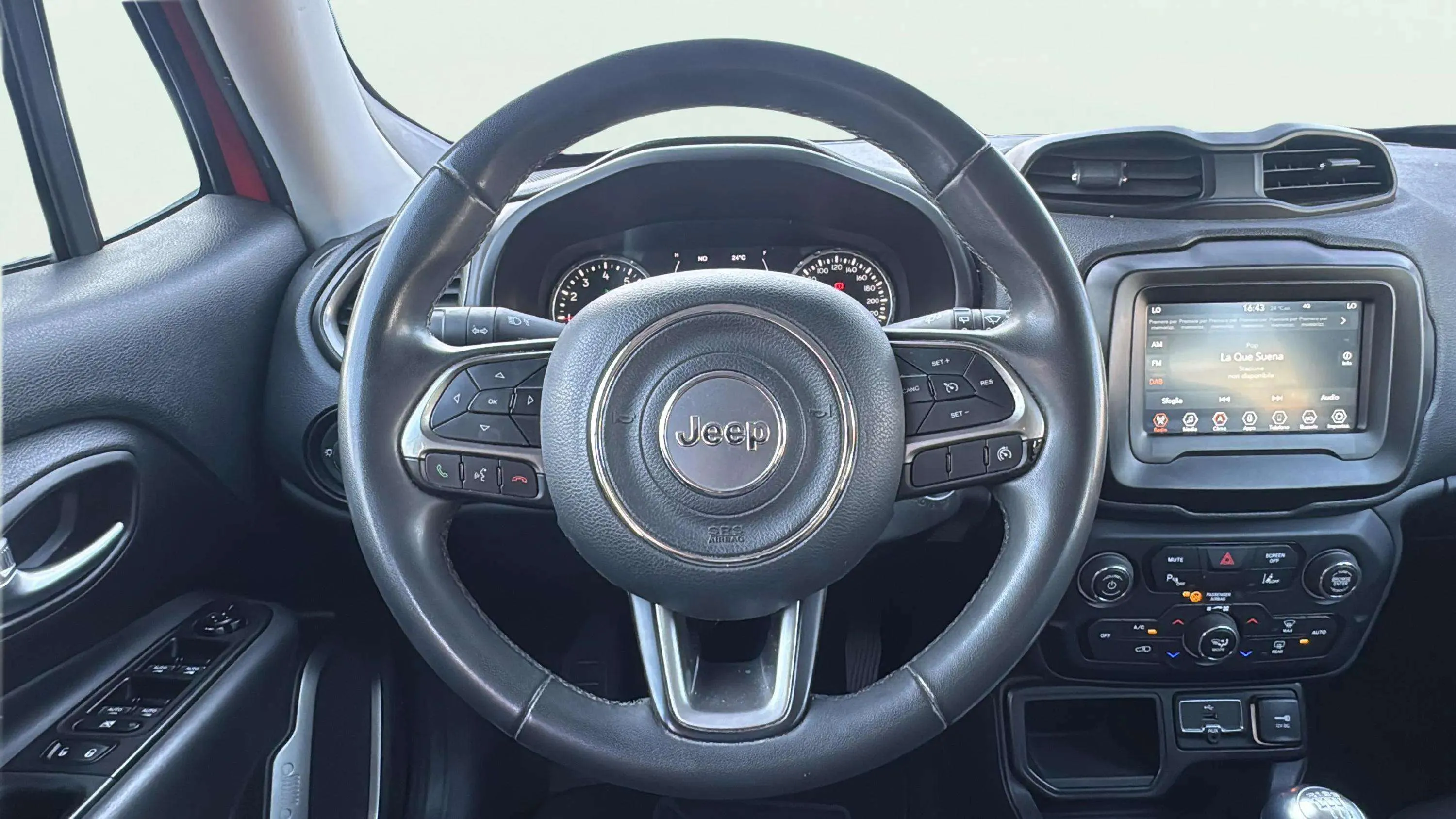 Jeep Renegade Longitude 1.0G 4x2 - foto 14