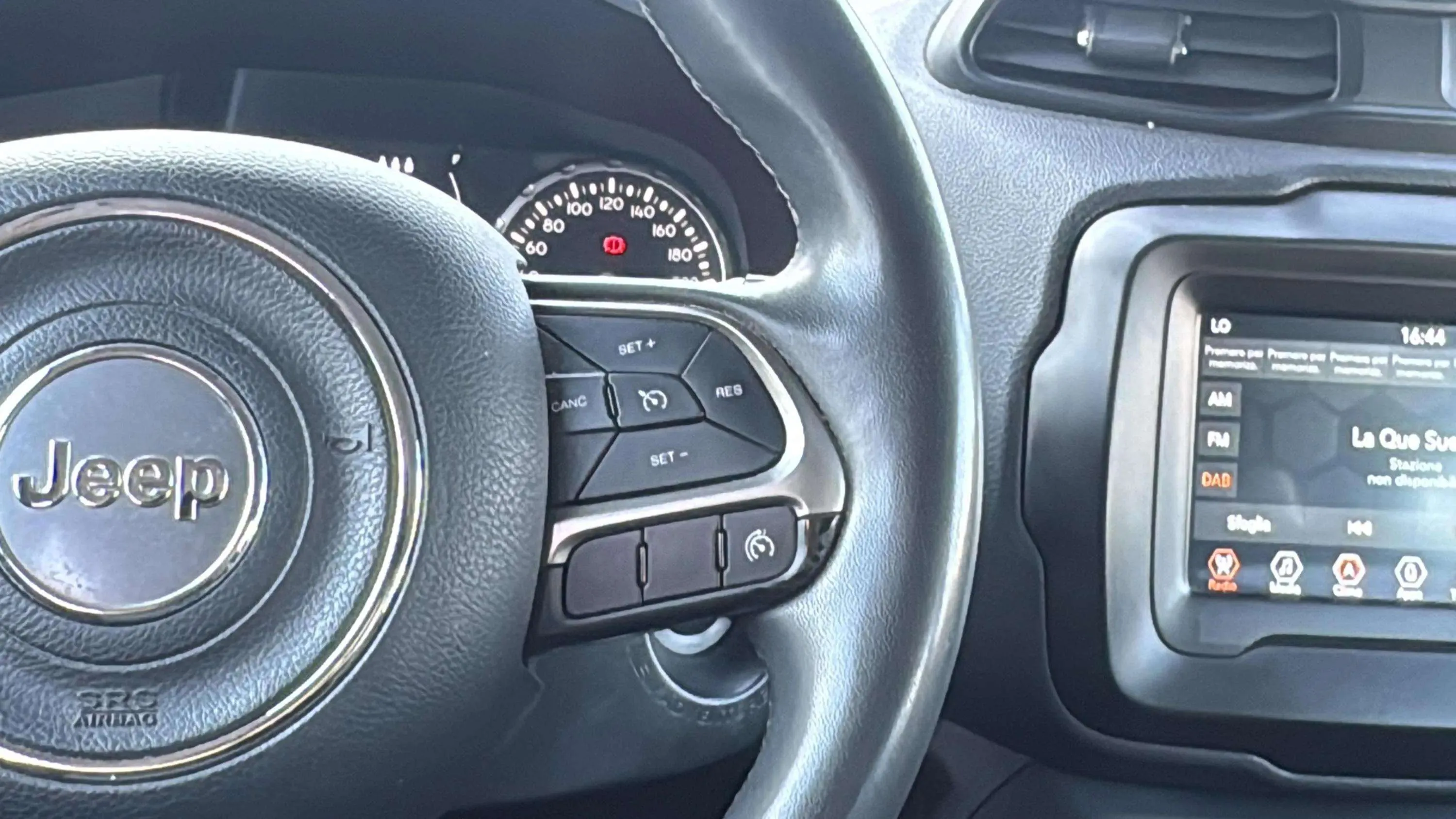 Jeep Renegade Longitude 1.0G 4x2 - foto 16