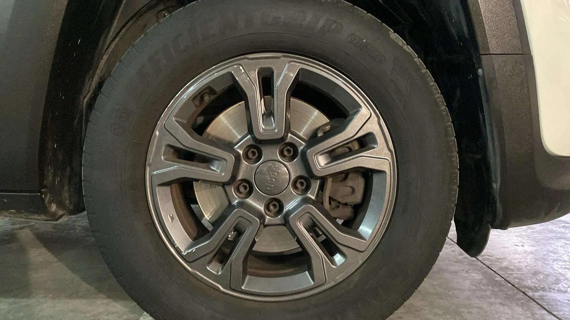 Jeep Renegade Longitude 1.0G 4x2 - foto 25