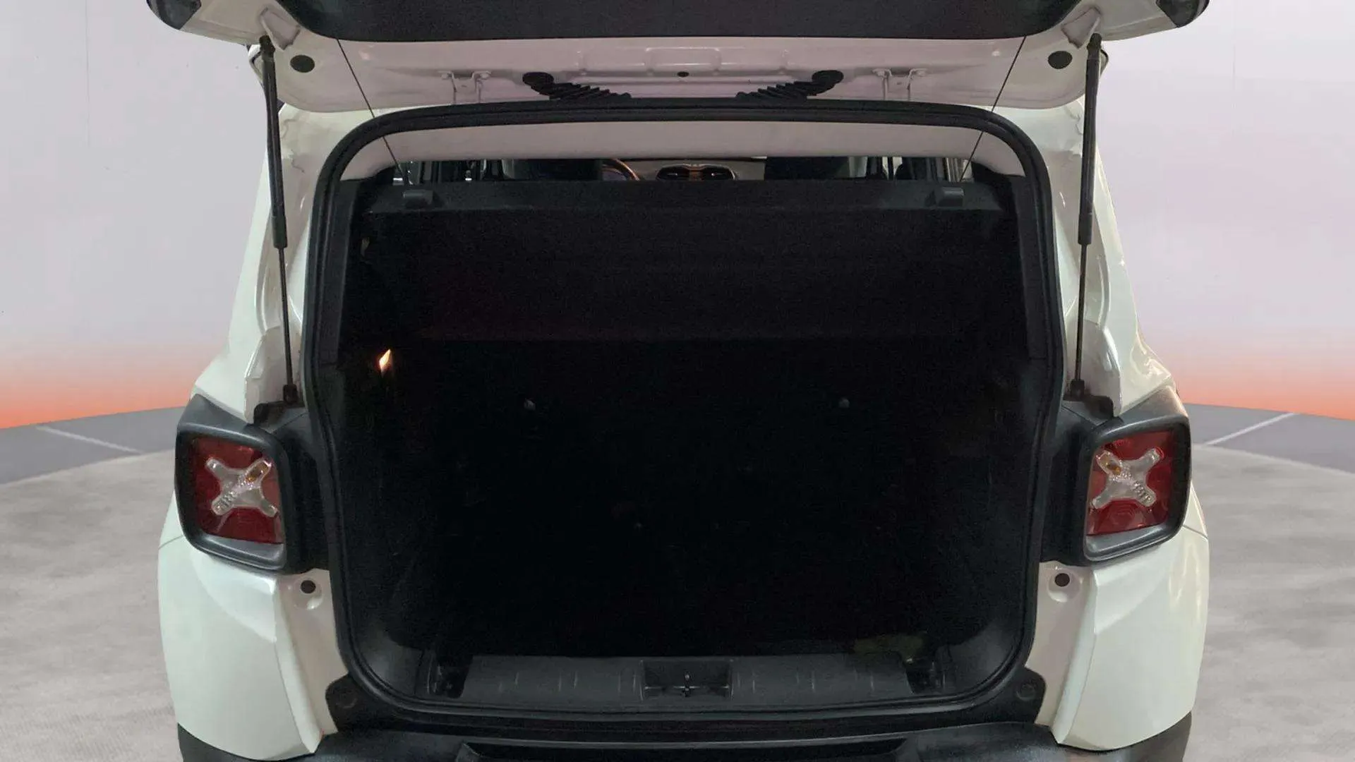 Jeep Renegade Longitude 1.0G 4x2 - foto 23