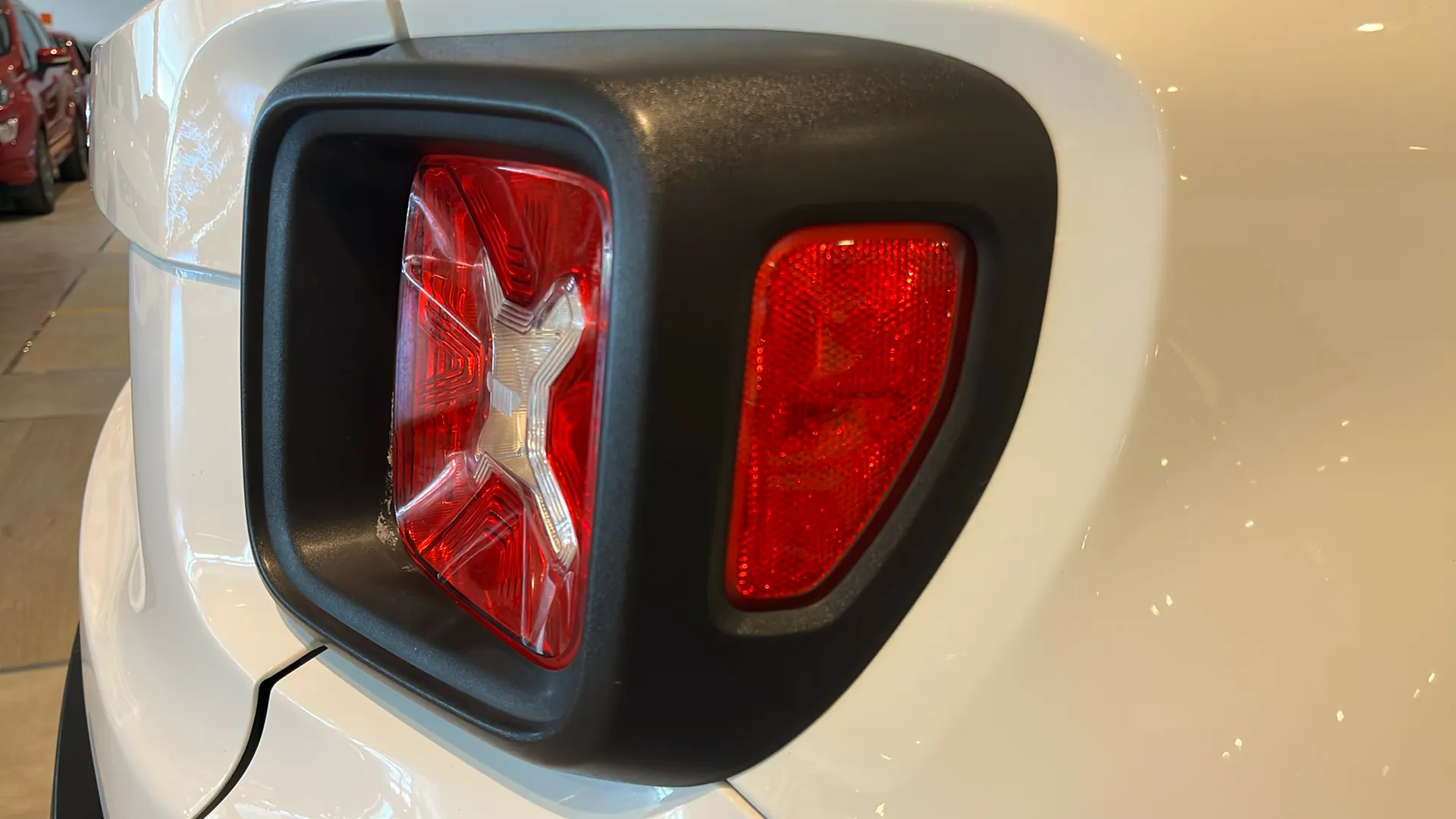 Jeep Renegade Longitude 1.0G 4x2 - foto 29