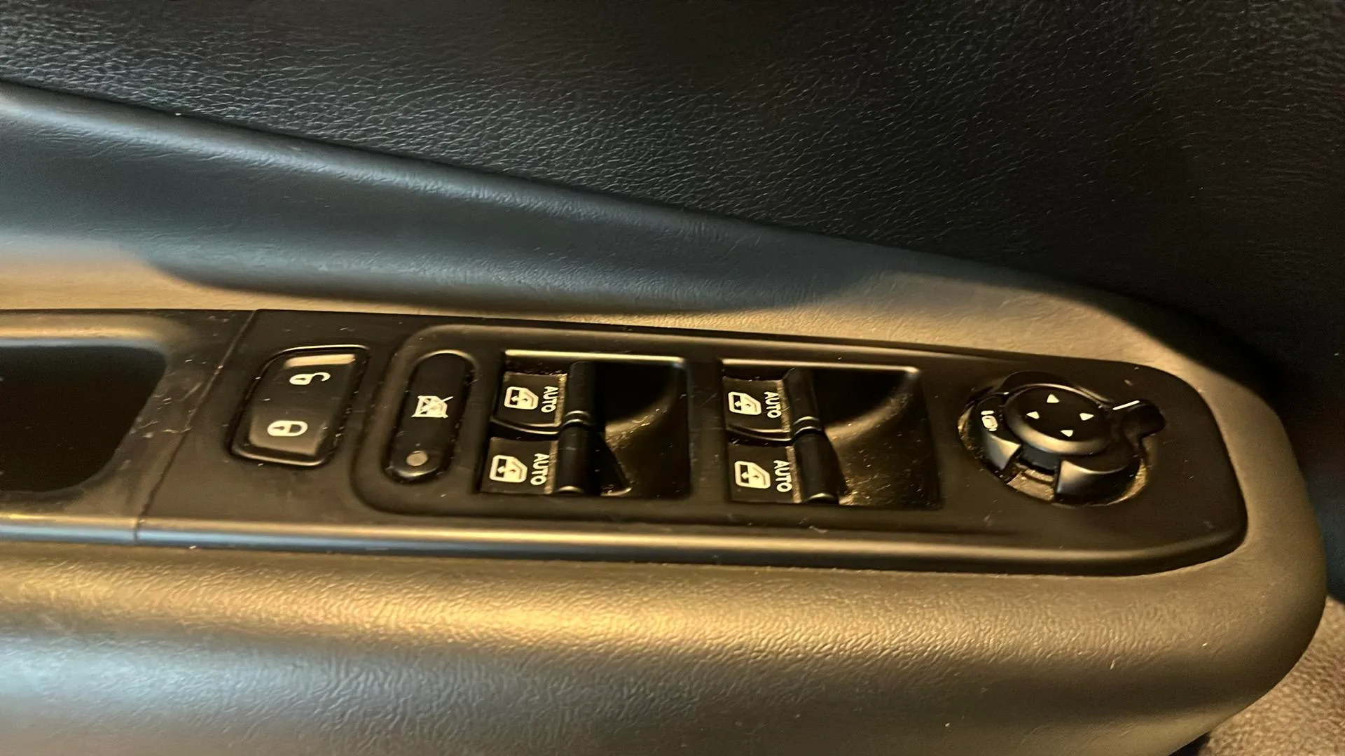 Jeep Renegade Longitude 1.0G 4x2 - foto 9