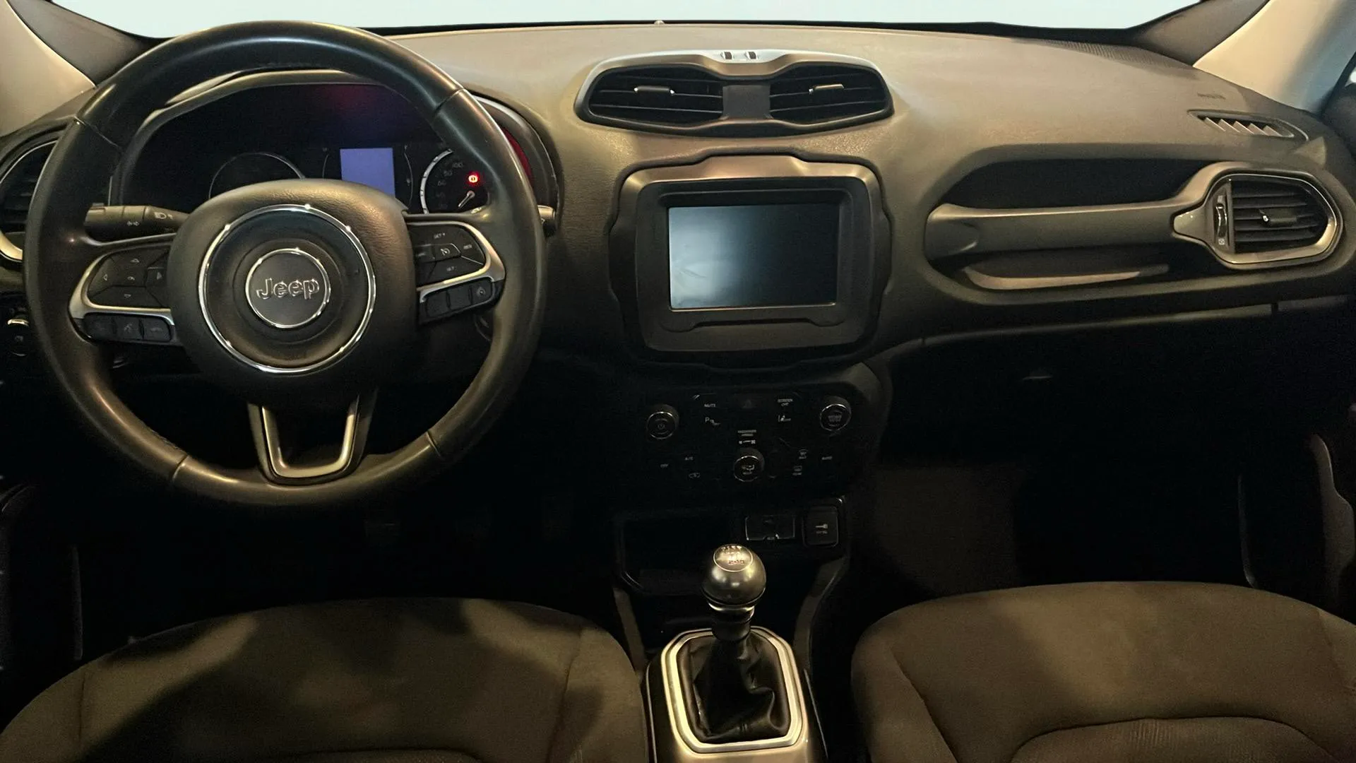 Jeep Renegade Longitude 1.0G 4x2 - foto 17
