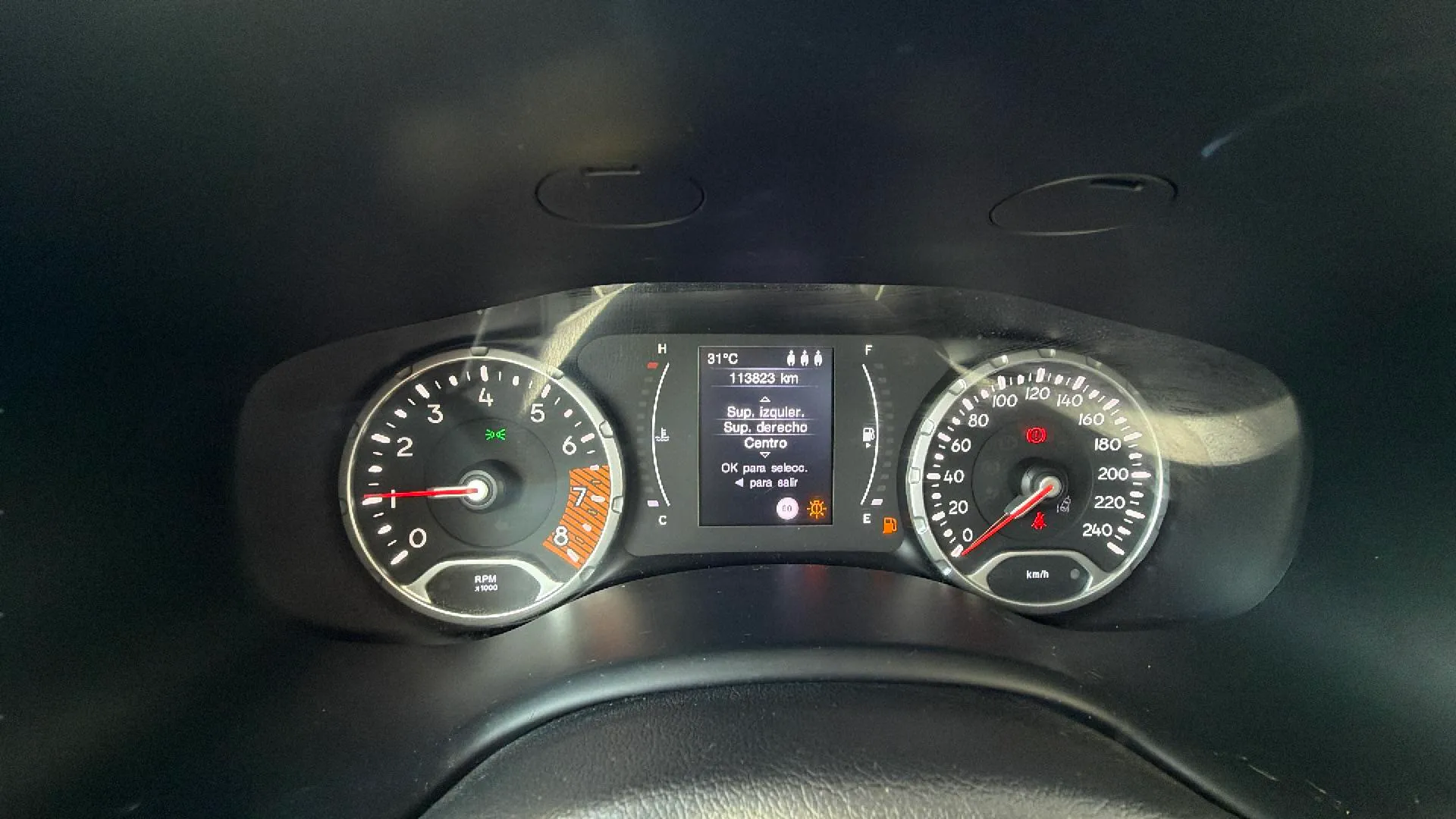 Jeep Renegade Limited 1.0G 4x2 - foto 12