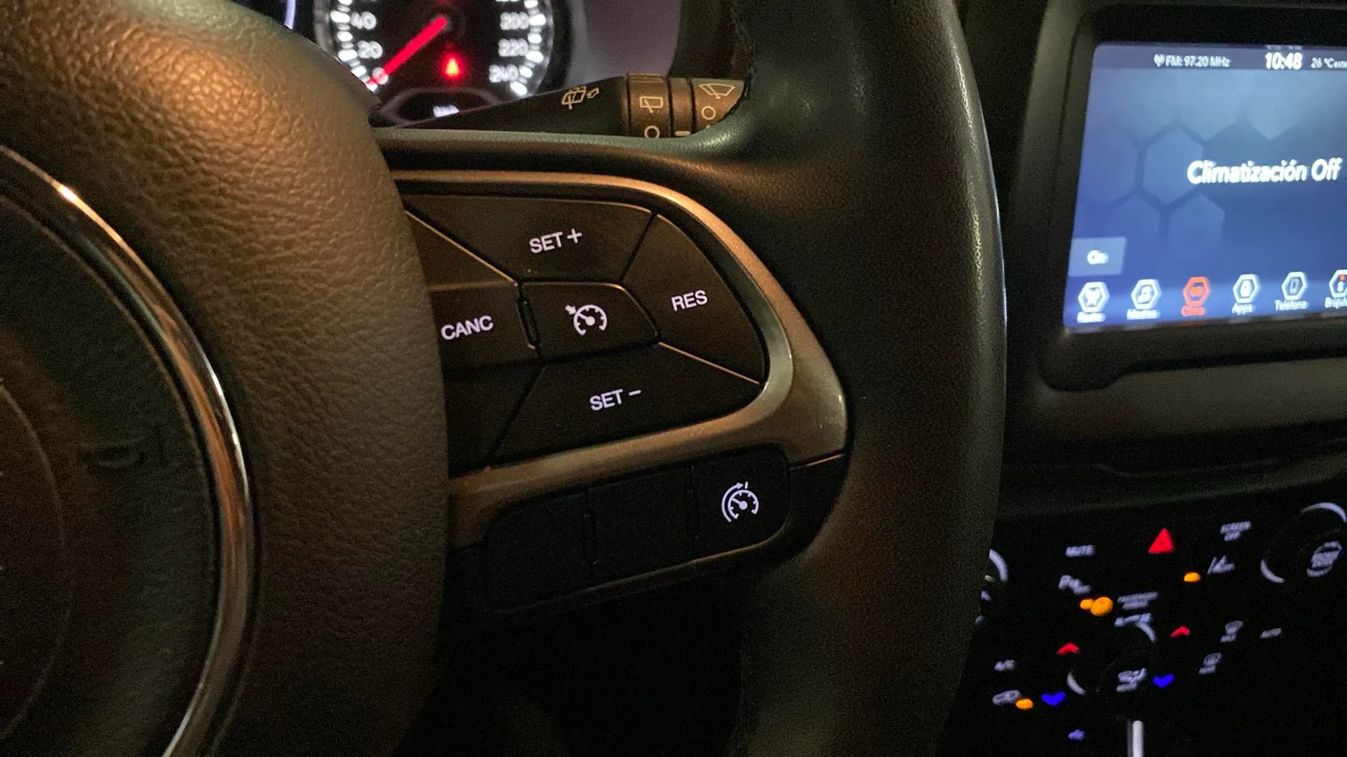 Jeep Renegade Longitude 1.0G 4x2 - foto 17