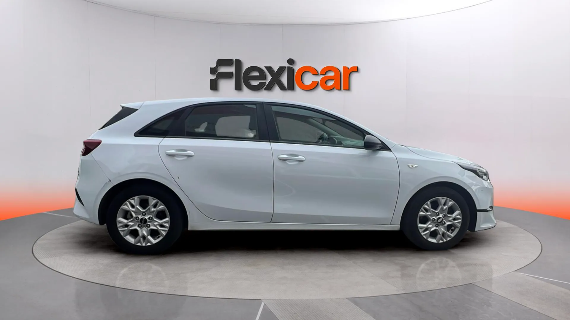 Kia Ceed 1.0 T-GDi Concept - foto 8