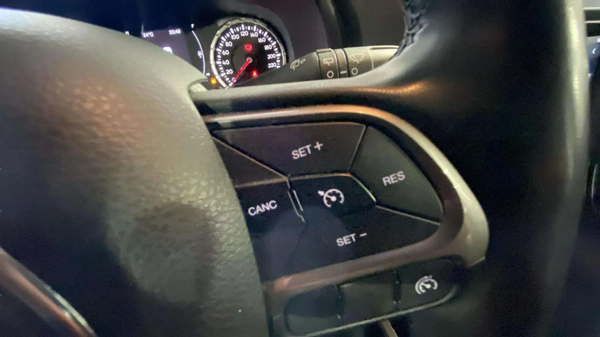 Jeep Renegade Longitude 1.0G 4x2 - foto 16