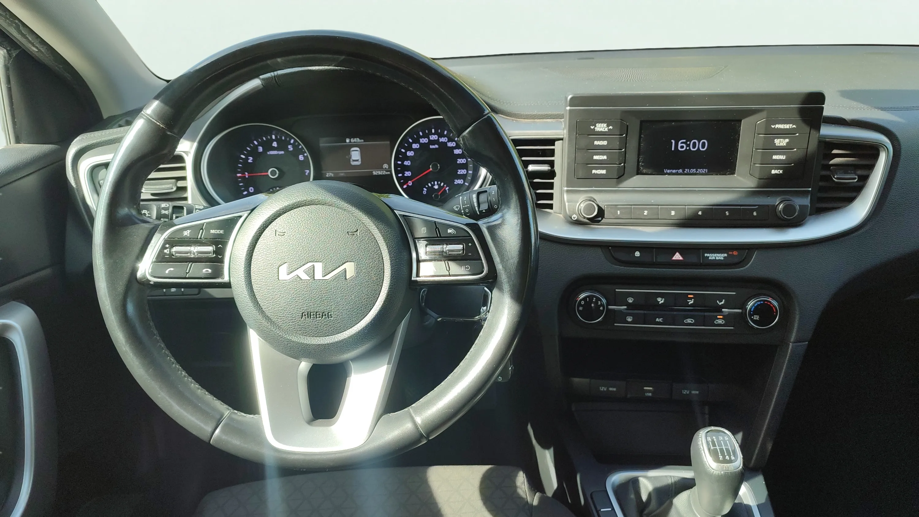 Kia Ceed 1.0 T-GDi Concept - foto 12