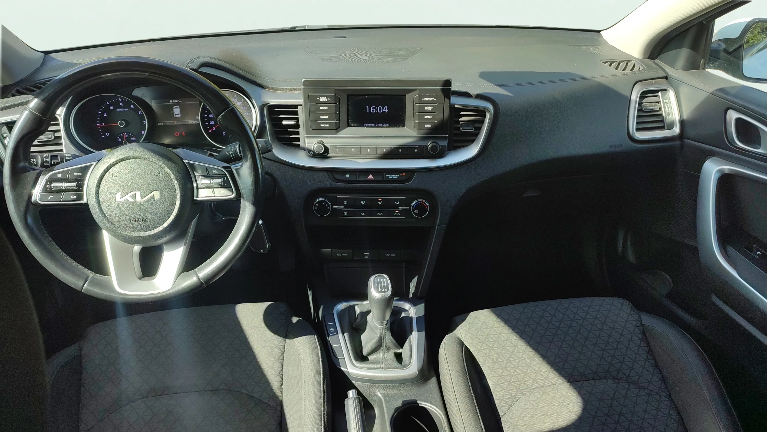 Kia Ceed 1.0 T-GDi Concept - foto 10