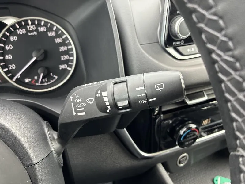 Nissan Qashqai DIG-T Acenta - foto 29