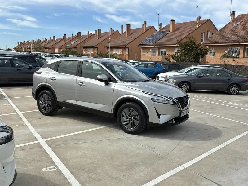 Nissan Qashqai DIG-T Acenta - foto 8