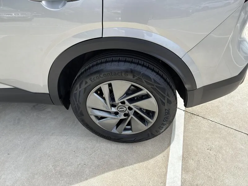Nissan Qashqai DIG-T Acenta - foto 14