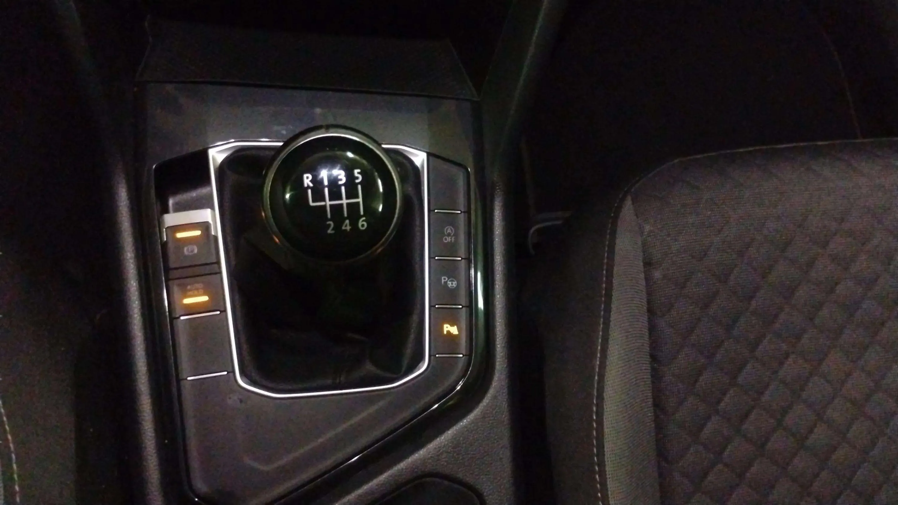 Volkswagen Tiguan Edition 1.4 TSI - foto 22