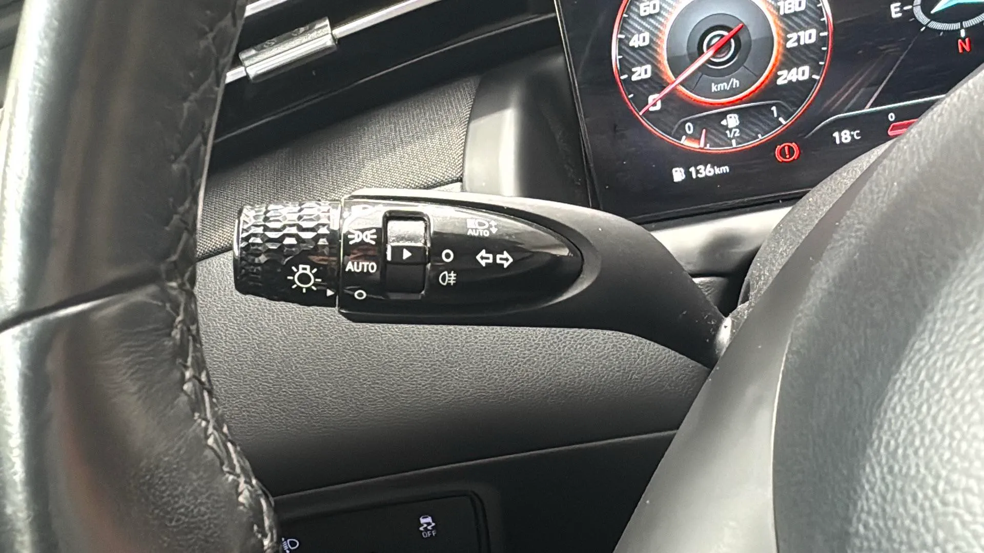 Hyundai Tucson 1.6 T-GDi 48V Maxx - foto 22
